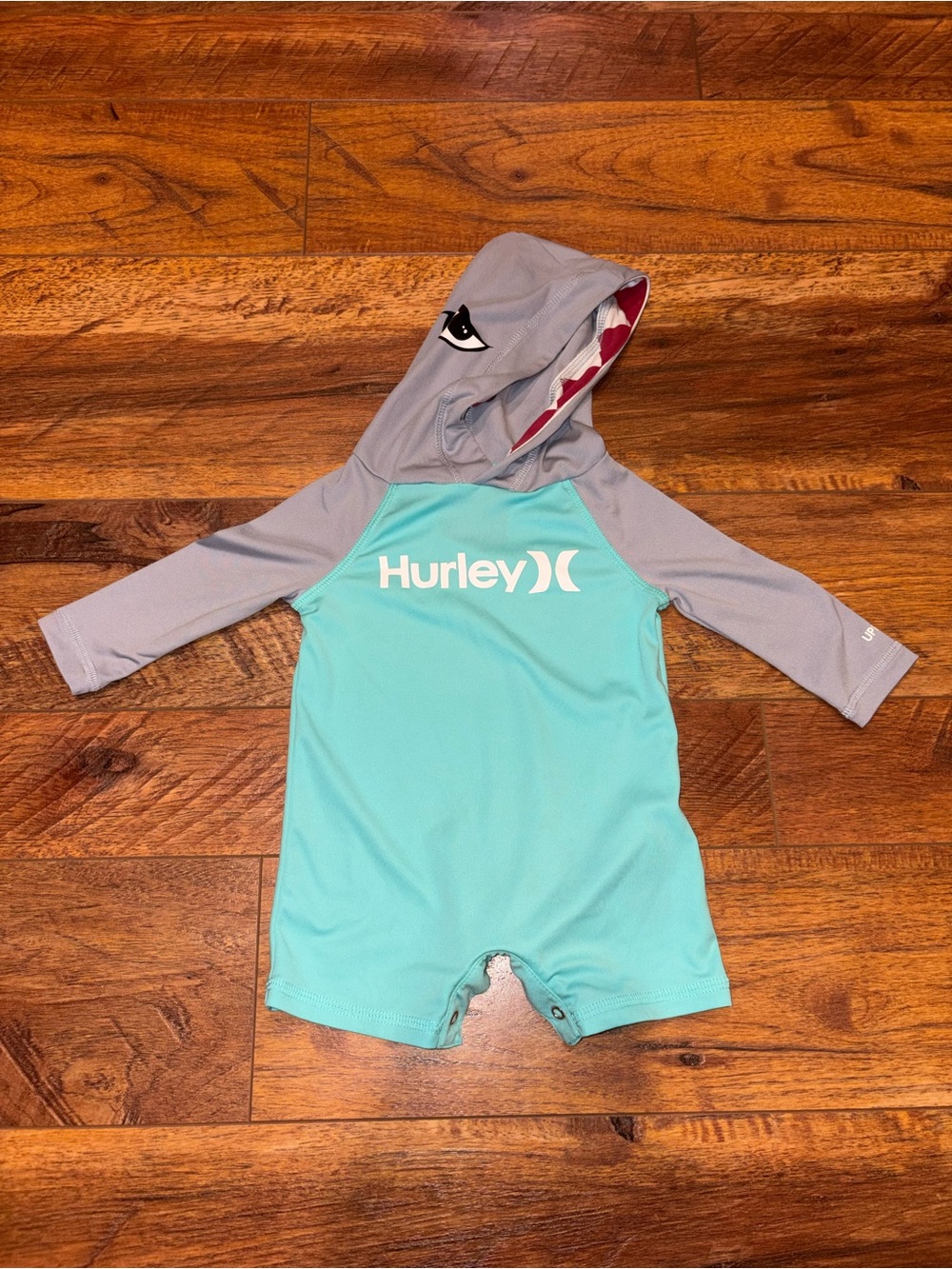 Hurley Baby Boy 3 Months Shark Hooded Rashguard One-Piece in Aqua and Gray NWOT